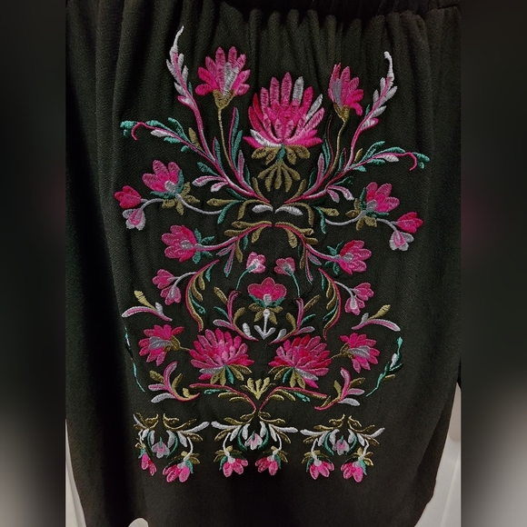 INC Internation Concepts Embroidered Floral Top Size S - Picture 5 of 7